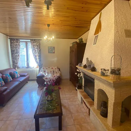 A Luc Holiday home Castelnau-de-Mandailles